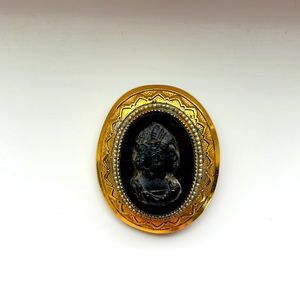 Vintage Brooch Pin